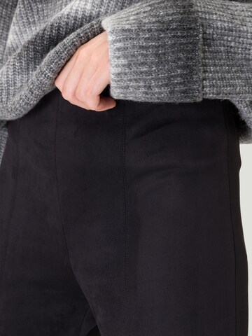Coupe slim Pantalon zero en noir