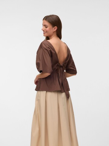VERO MODA - Blusa 'VMLotus' en marrón