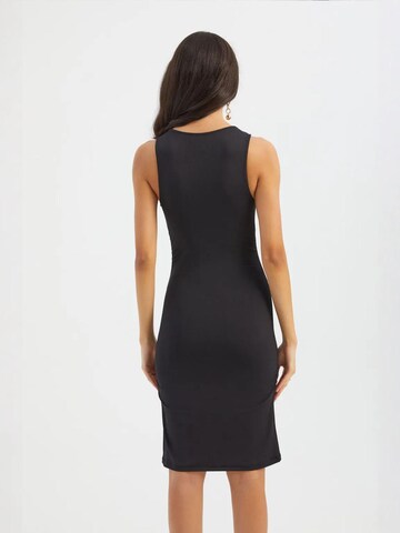 Abito di Hiccup in nero