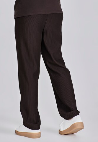 SikSilk Regular Broek in Bruin