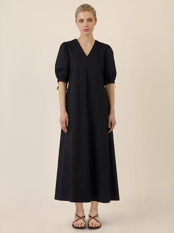 APART Dress in Black: front