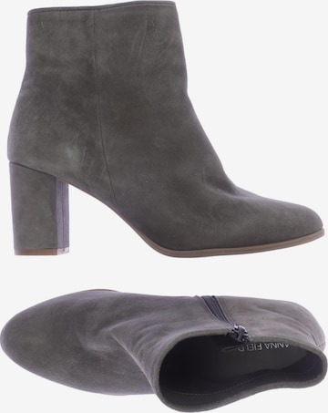 Anna field top ankle boot rose