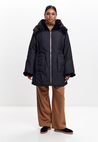 CESARE GASPARI Winter coat in Black