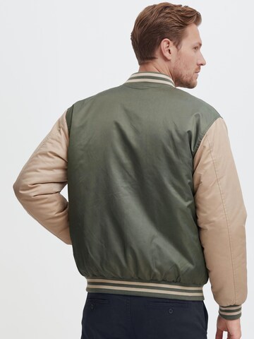 BLEND - Chaqueta de entretiempo en Mezcla de colores