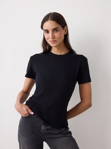 T-shirt 'T-Shirts' Penti en noir