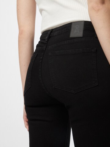Skinny Jeans 'TILLA' di ARMEDANGELS in nero