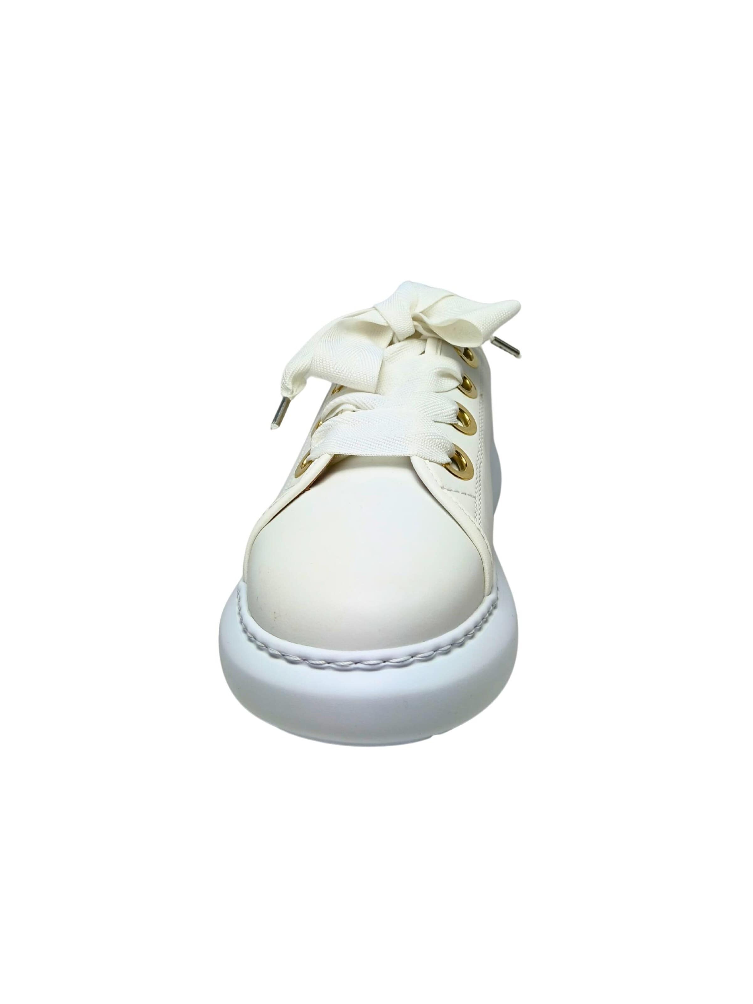 Sneaker bassa di Alexander Smith in bianco