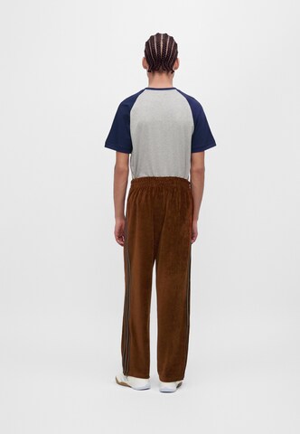 ADIDAS ORIGINALS Wide leg Byxa 'FIREBIRD' i brun: baksida