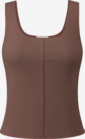 SASSYCLASSY Top in Brown: front