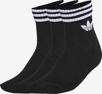 ADIDAS ORIGINALS Къси чорапи '3-Stripes Ankle 3 Pairs' в черно: отпред