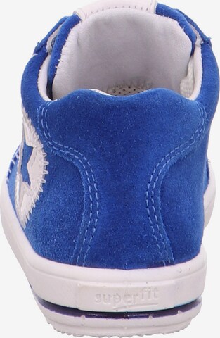 Chaussure basse 'Moppy' SUPERFIT en bleu