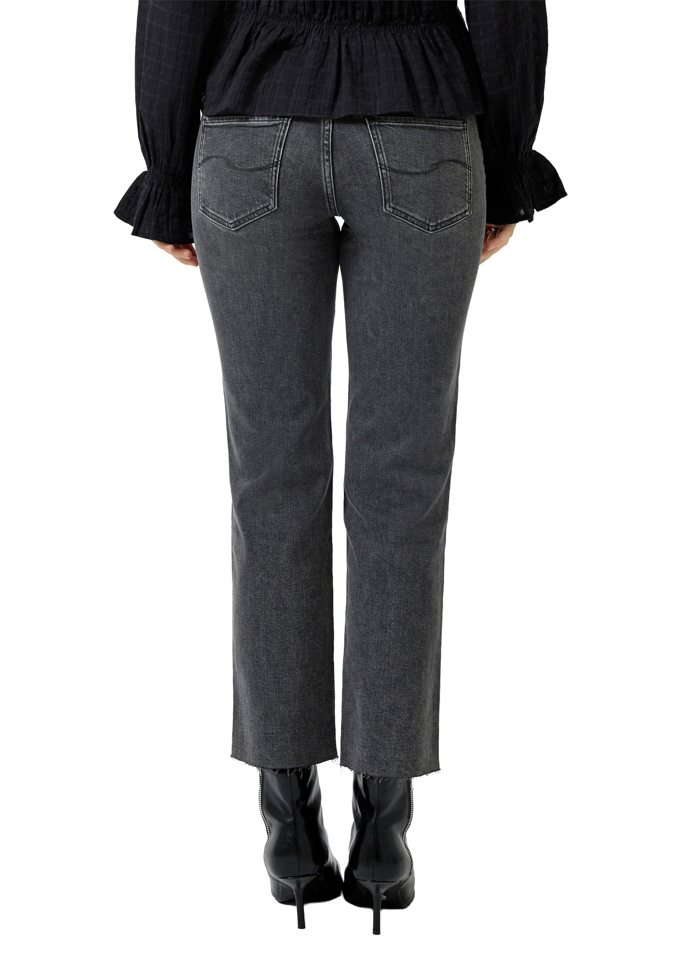 QS Regular Jeans 'Catie' in Grey