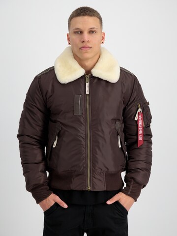 ALPHA INDUSTRIES Overgangsjakke 'Injector III' i brun