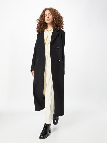 Designers Remix Between-Seasons Coat 'Milano' in Black