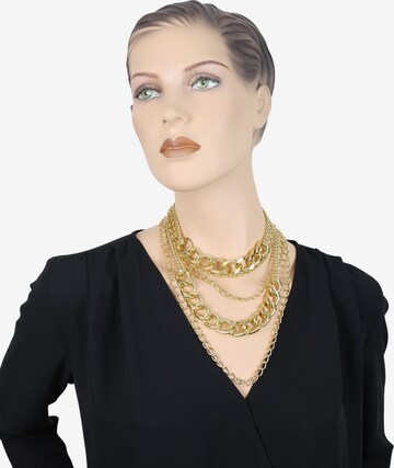 COLLEZIONE ALESSANDRO Necklace 'Luxe' in Gold: front