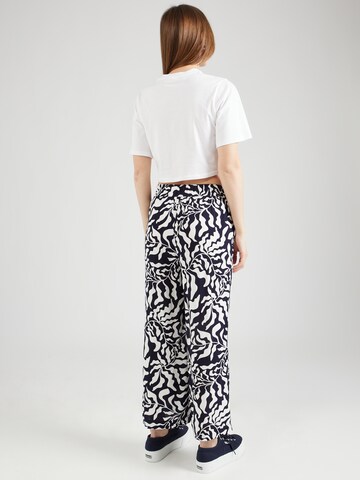 s.Oliver Wide leg Pants in Black