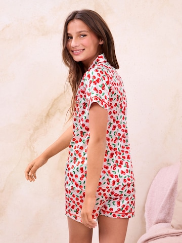 Lipsy Yöpuku värissä punainen