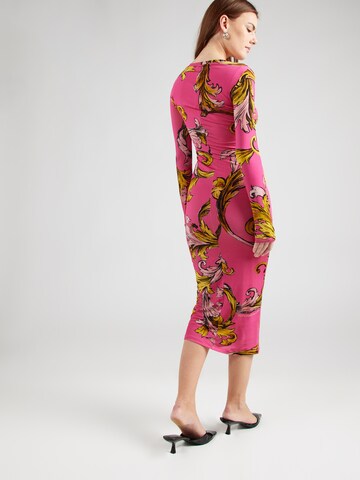 Robe Versace Jeans Couture en rose