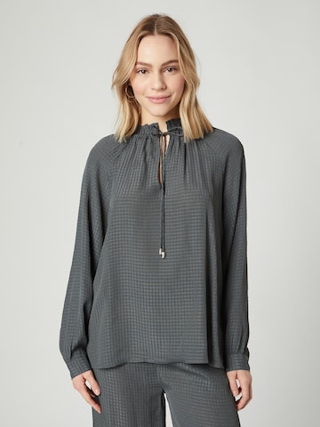 Guido Maria Kretschmer Women Blouse 'Majella' in Grey: front