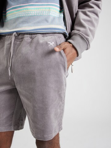 Iriedaily - regular Pantalón 'Corvin' en gris