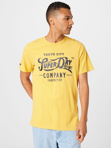 T-Shirt Superdry en jaune : devant