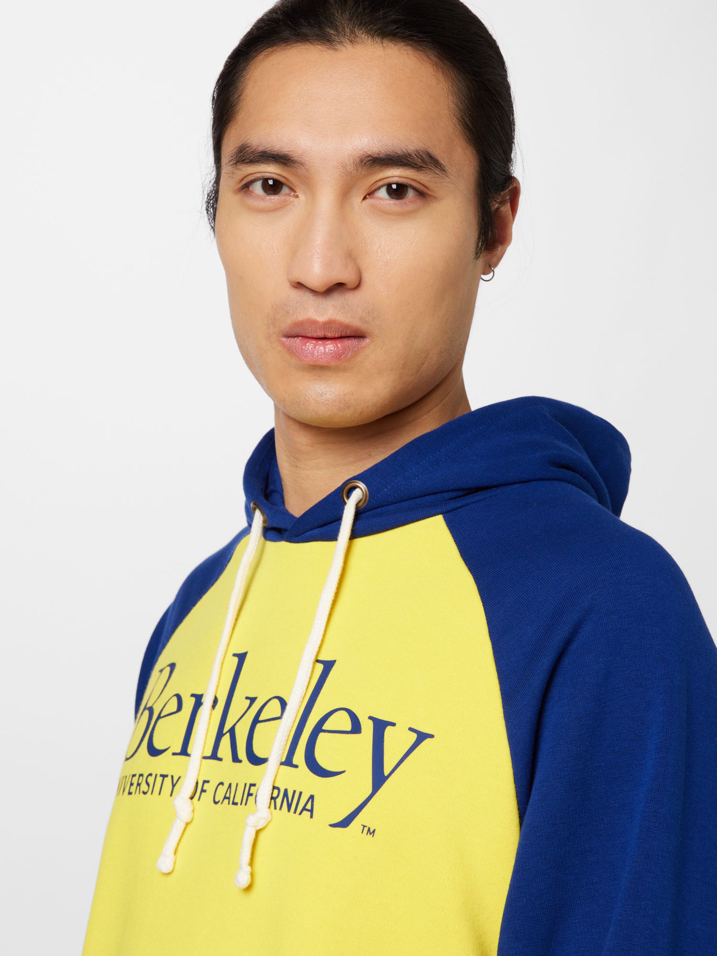 Champion sweater navy clearance yellow