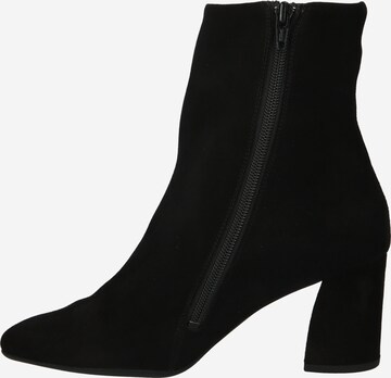 Högl Ankle Boots in Black