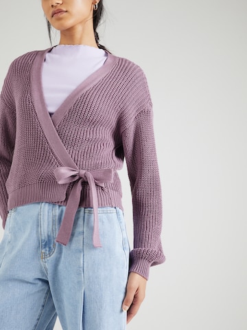 ABOUT YOU Sweater 'Selina' in Purple