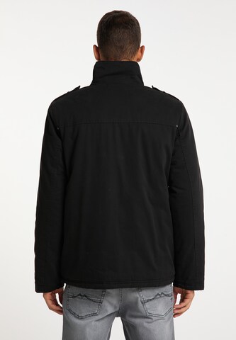 MO Between-Season Jacket in Black