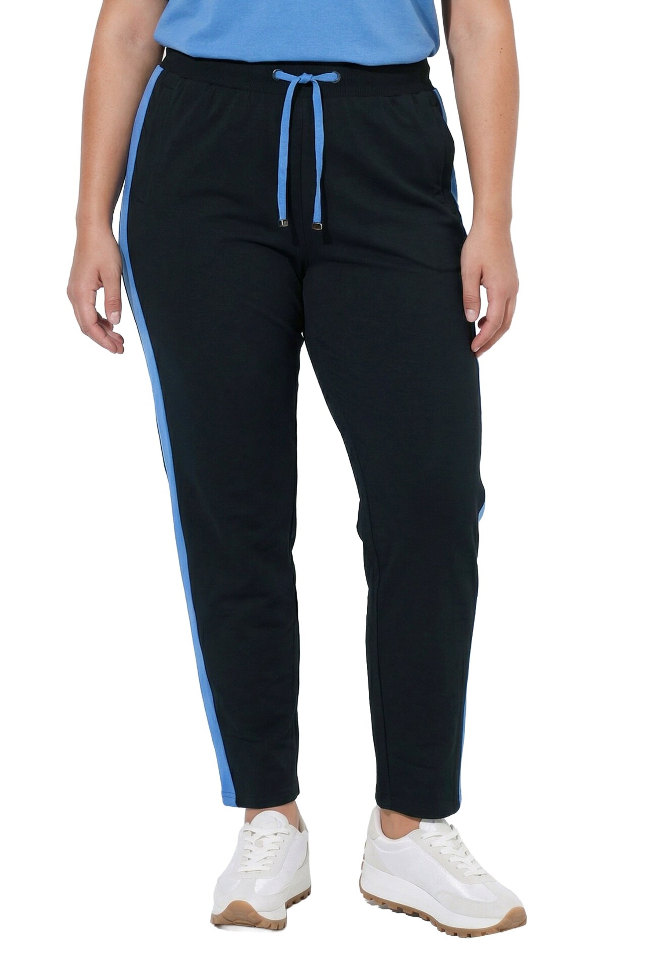 Ulla Popken Regular Hose in Schwarz: Vorderseite