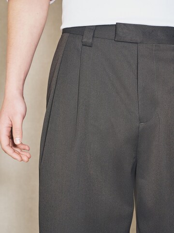 Next Loose fit Pleat-Front Pants 'Edit' in Brown