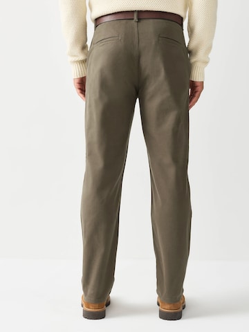 regular Pantaloni chino di Next in grigio