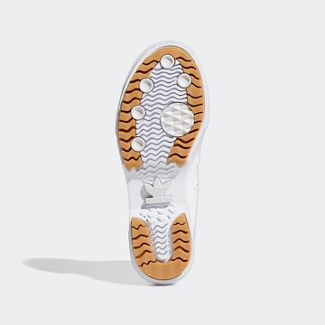 Baskets hautes 'Nizza Trek' ADIDAS ORIGINALS en blanc