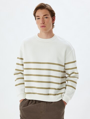 Koton Sweatshirt in White: front