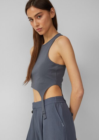 QS Top in Grau