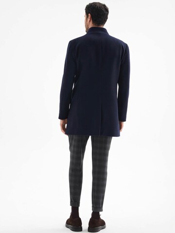 Antioch Between-seasons coat in Blue