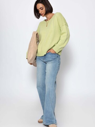 SASSYCLASSY Oversized Sweater in Green