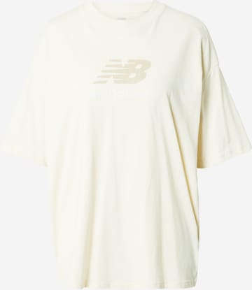 new balance Υπερμέγεθες μπλουζάκι 'Essentials' σε λευκό: μπροστά