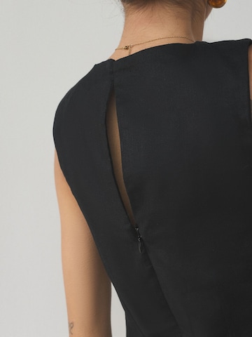 Next Blouse in Black
