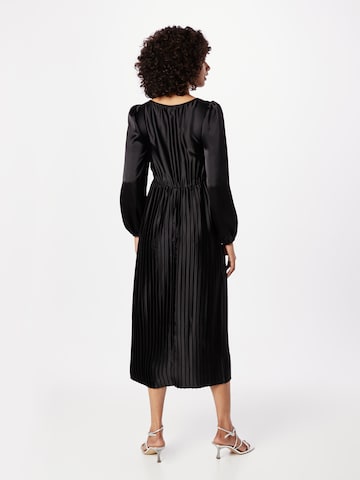 Dorothy Perkins Kleid in Schwarz