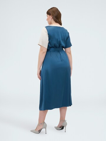 Fiorella Rubino Kleid‌‌‌ in Blau