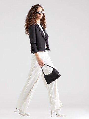 Blazer 'Fina' di ABOUT YOU in nero