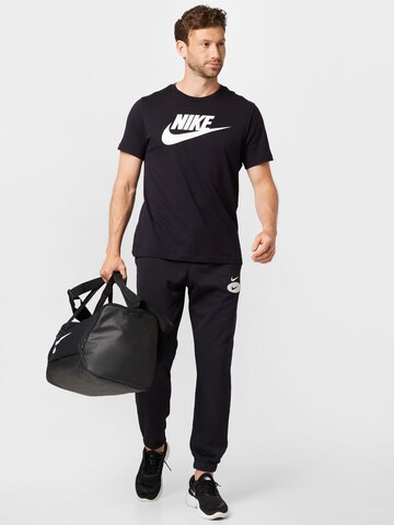 Nike Sportswear Tapered Hose in Schwarz