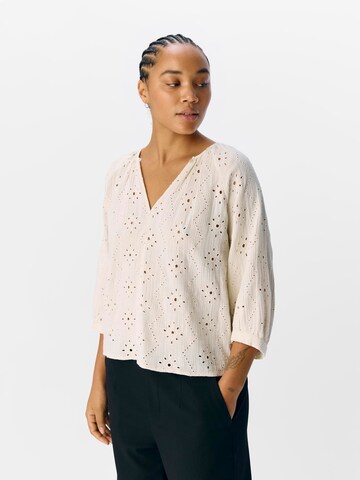 OBJECT Blouse in White: front