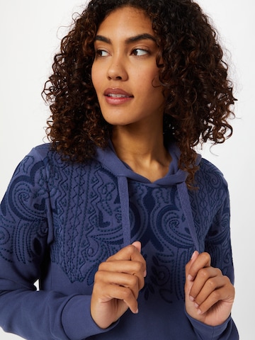 Superdry Sweatshirt 'Bohemian Crafted' in Blau