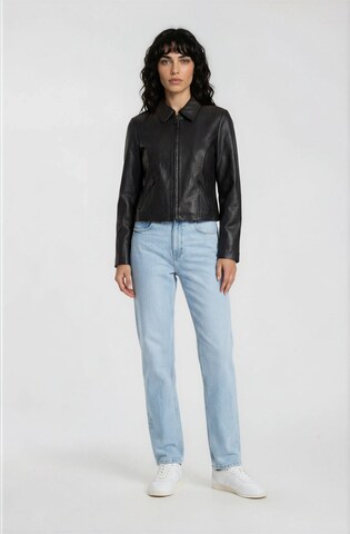 trueprodigy Přechodná bunda 'Pina' – černá