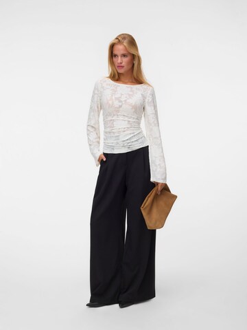 VERO MODA Shirt in White