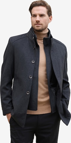 YOUTHUP Winter Coat in Grey: front