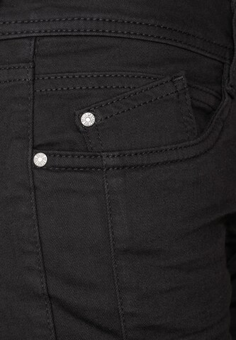 STREET ONE Slim fit Jeans in Black