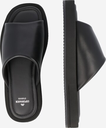 Copenhagen Mules in Black